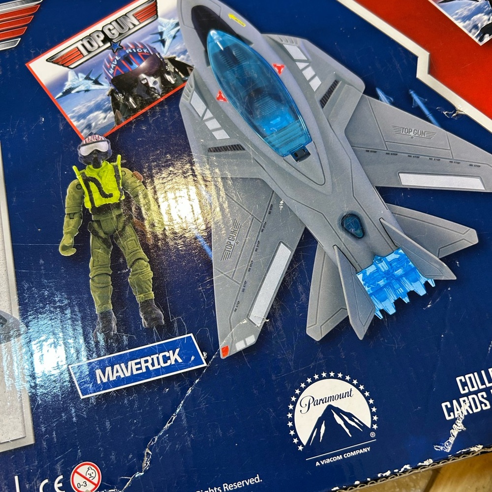 Top Gun Full Throttle Dual Jet Fighters Toy Set new in box - Picture 12 of 13